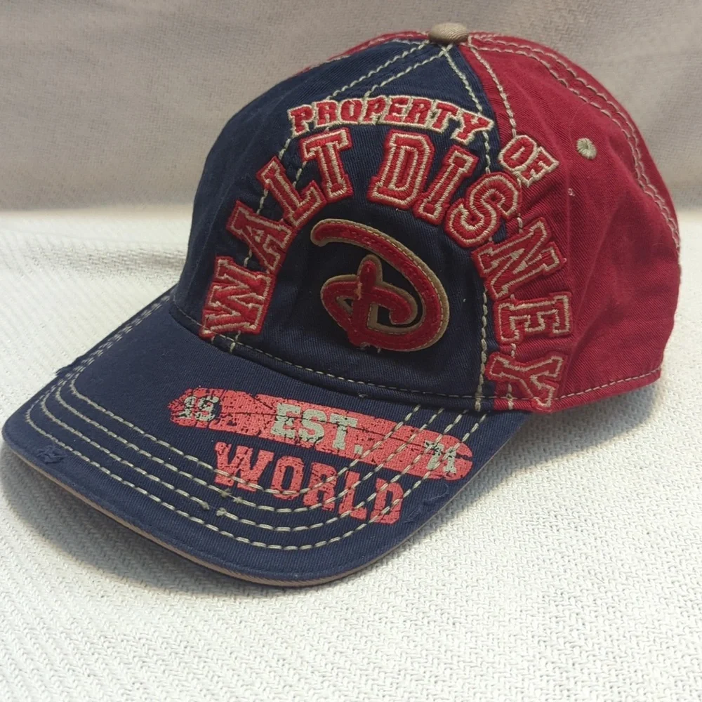 Walt Disney World Baseball Cap Embroidered Property Of‎ Hat